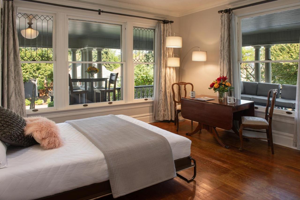 Inn At The Gorge Hood River Εξωτερικό φωτογραφία