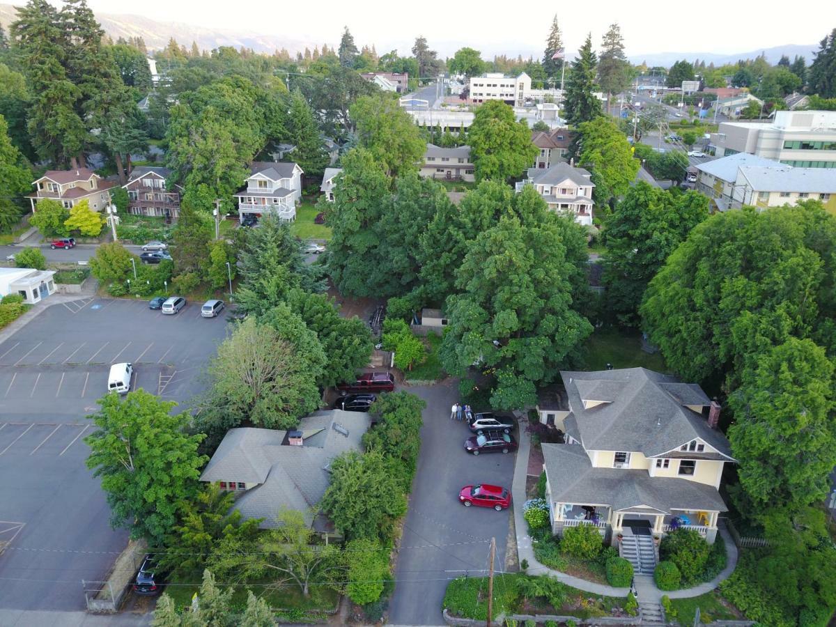 Inn At The Gorge Hood River Εξωτερικό φωτογραφία